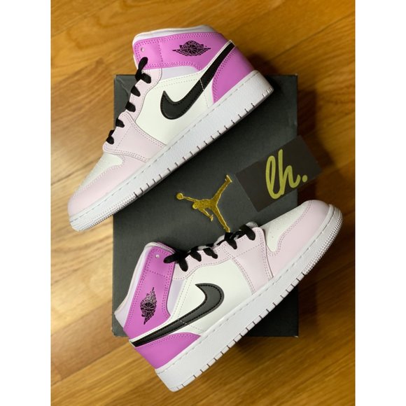 Size 6y/ 7.5w Air Jordan 1 Mid “Barely Grape” Athletic Basketball Sneakers DQ842 - Picture 6 of 6